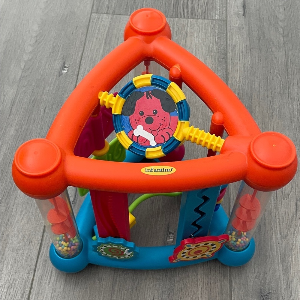Infantino Vibrant Activity Triangle with Orange and Blue